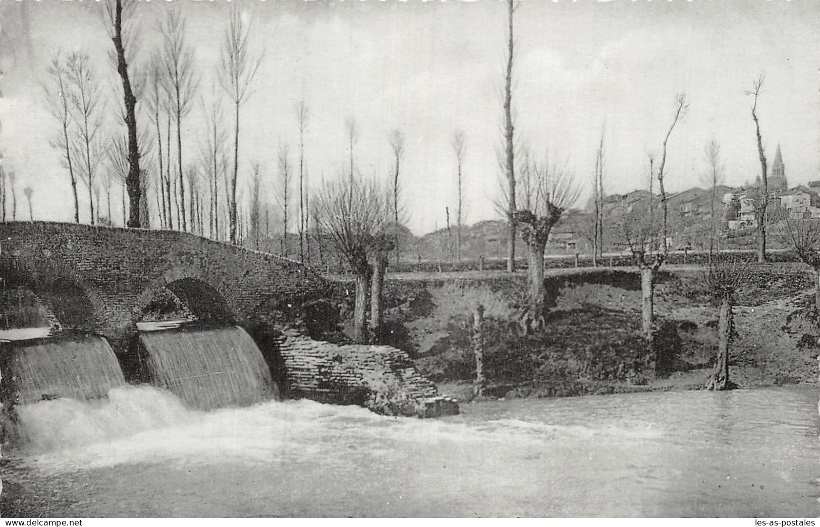 82 BEAUMONT DE LOMAGNE CHUTE DE LA GIMONE - Beaumont De Lomagne