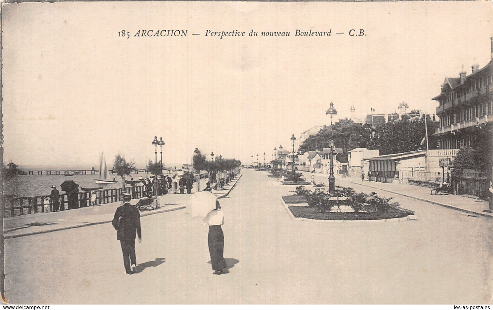 33 ARCACHON NOUVEAU BOULEVARD - Arcachon