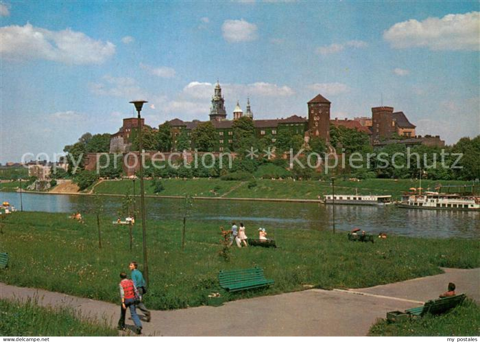 73780925 Krakow Krakau Wawel Widok Od Strony Wisly Schloss Weichsel Krakow Kraka - Polonia