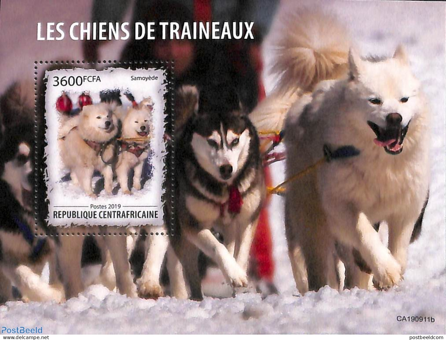 Central Africa 2019 Sledge Dogs S/s, Mint NH, Nature - Dogs - Centraal-Afrikaanse Republiek