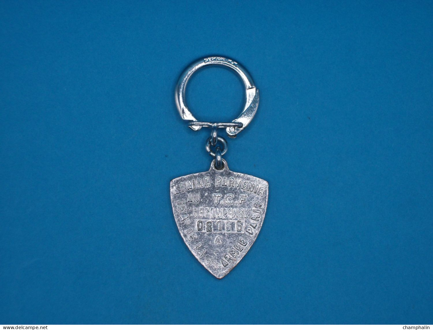 Porte-clé Métal - Touring Club De France T.C.F. - N°08186 - A Renvoyer Contre Récompense - Tourisme - Années 50-60 - Key-rings