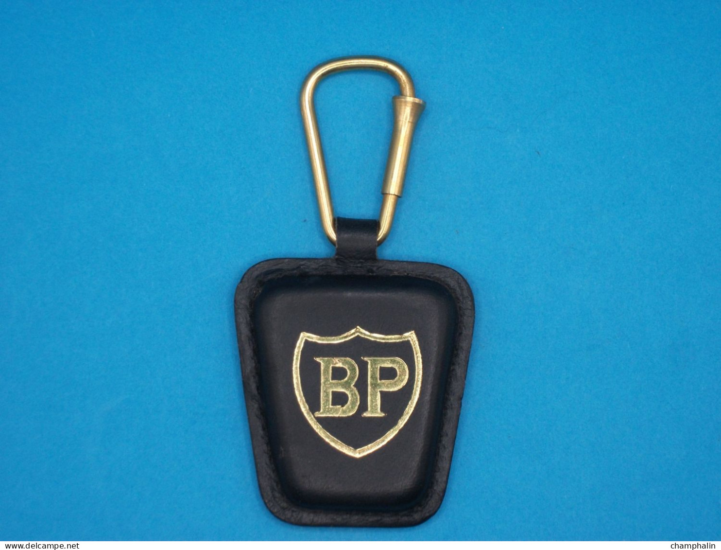 Porte-clé Cuir Noir - BP British Petroleum - Produits Pétroliers Années 50-60 -Station De La Cure RN6 Lucy-sur-Cure (89) - Key-rings