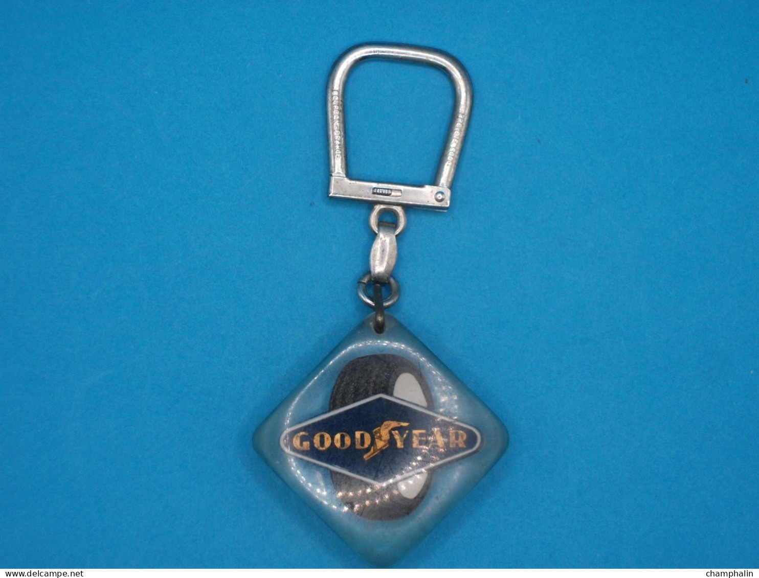 Porte-clé Plastique - Pneus Goodyear - Accessoires Auto Pneumatiques Caoutchouc Automobile Voiture - Key-rings