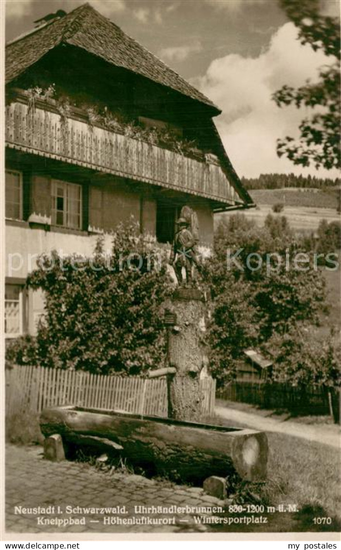 73779104 Neustadt Schwarzwald Uhrhaendlerbrunnen Neustadt Schwarzwald - Titisee-Neustadt