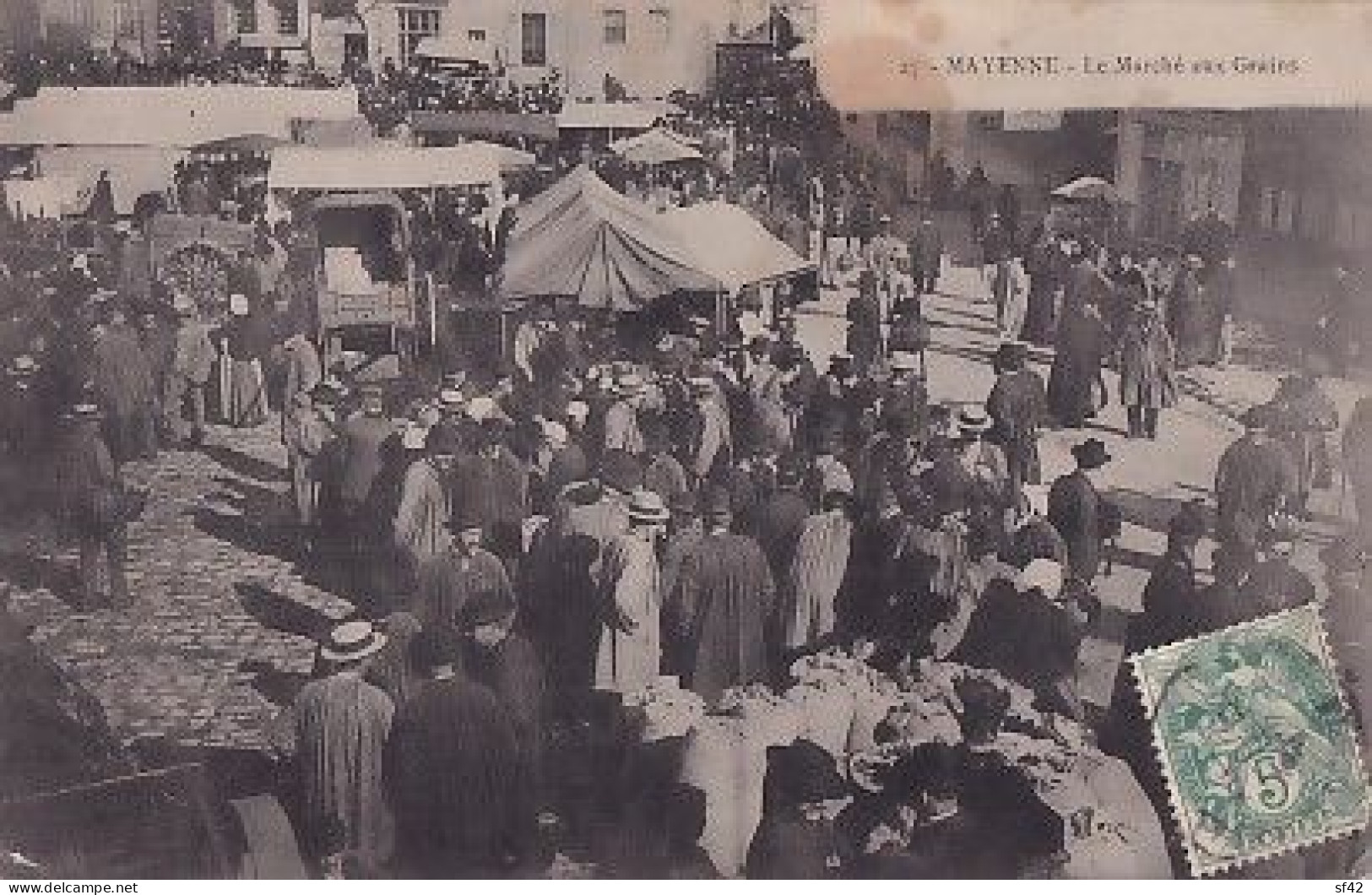 MAYENNE           Le Marché Aux Grains - Mayenne