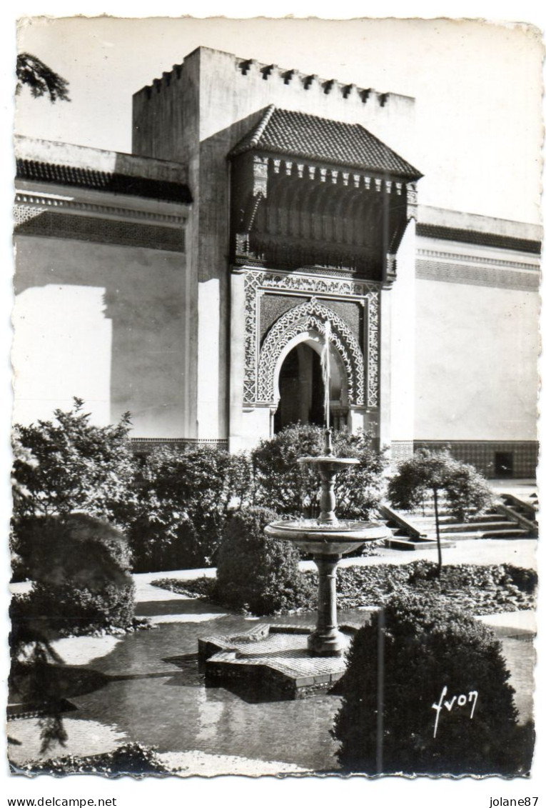 CPSM  75      PARIS    -      INSTITUT MUSULMAN MOSQUEE DE PARIS        -        COUR D HONNEUR - Andere Monumenten, Gebouwen