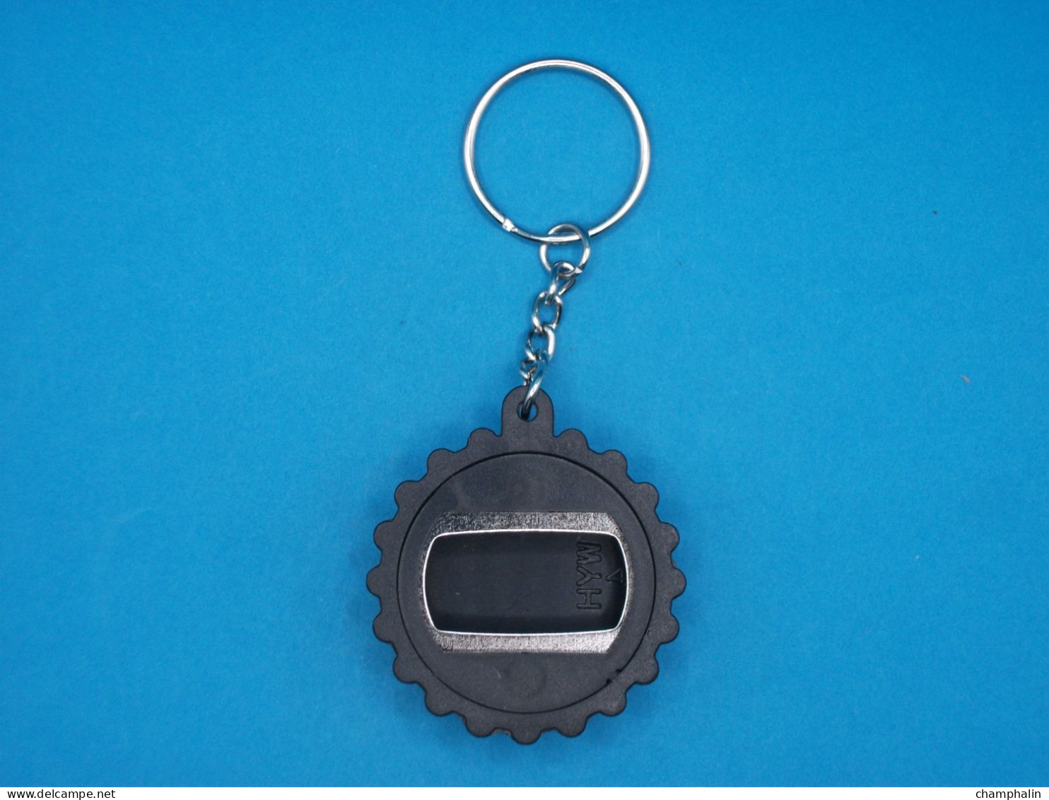 Porte-clé Plastique - Bière Cuvée Des Trolls - Forme Capsule Avec Décapsuleur - Key-rings