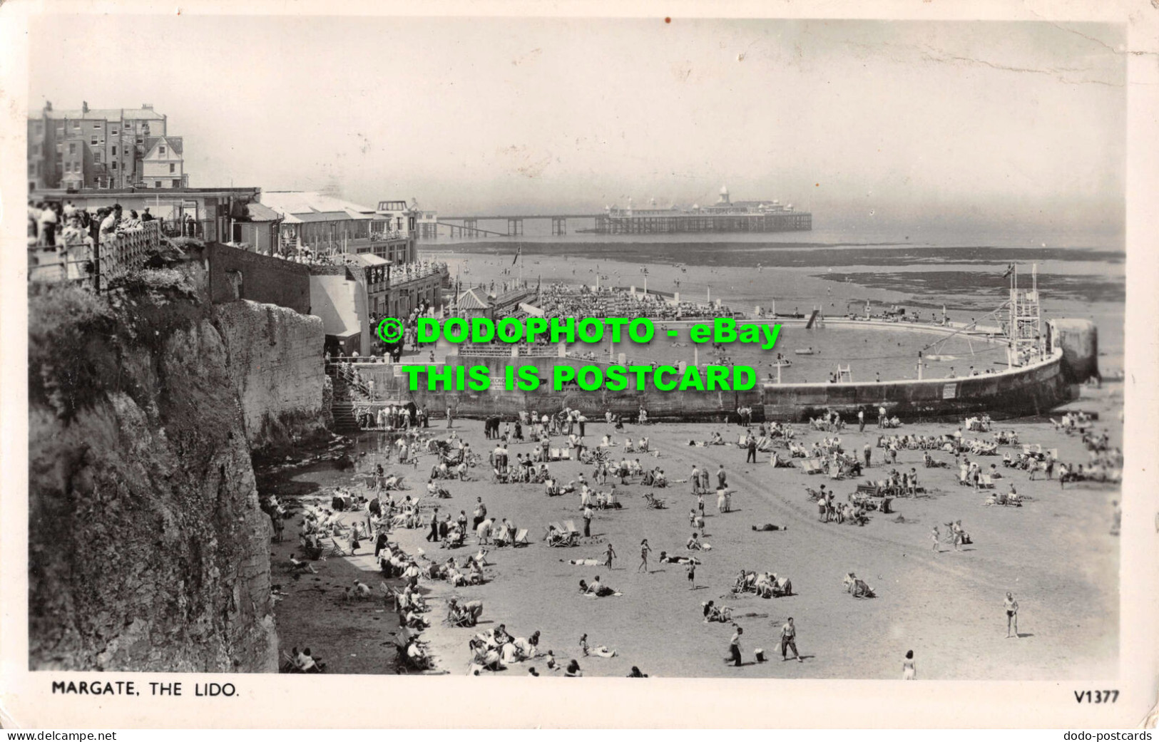 R536509 Margate. The Lido. Photochrom. 1971 - World