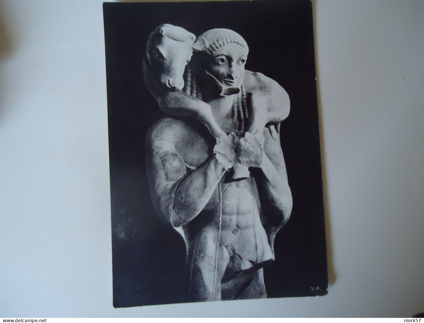 GREECE  PHOTO POSTCARDS STATUE MOSCHOPHOROS   FOR MORE PURCHASES 10% DISCOUNT - Grèce