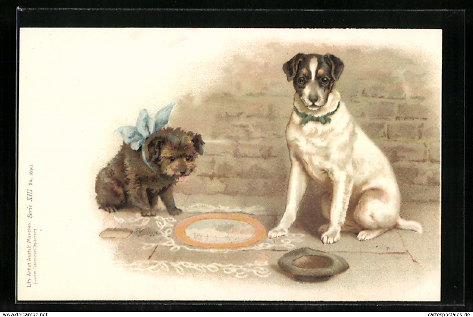 Lithographie Terrier Sitzt Mit Seinem Spielgefährten Neben Einem Hut  - Chiens
