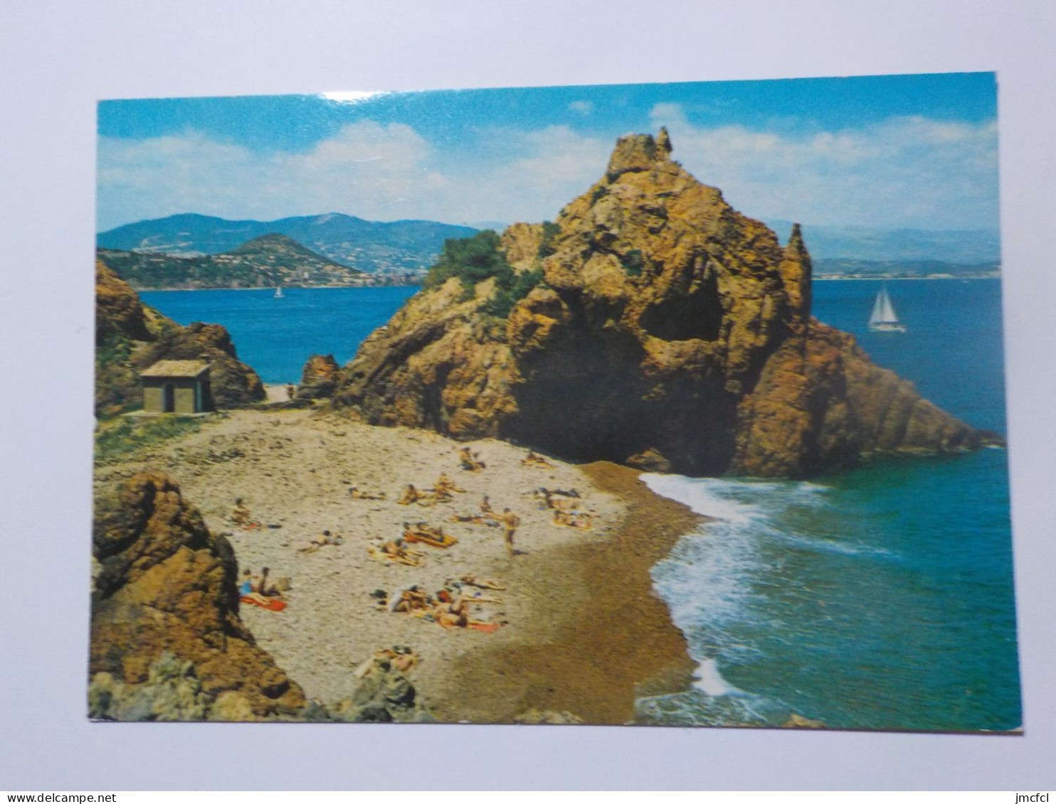 LA MEDITERRANEEN ( Dept 06-83-13-Cote d'Azur)   56 Cartes  a 0.20 euros l'une