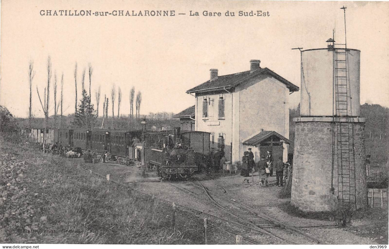 CHATILLON-sur-CHALARONNE (Ain) - La Gare Du Sud-Est Avec Train - Locomotive, Château D'eau - Châtillon-sur-Chalaronne
