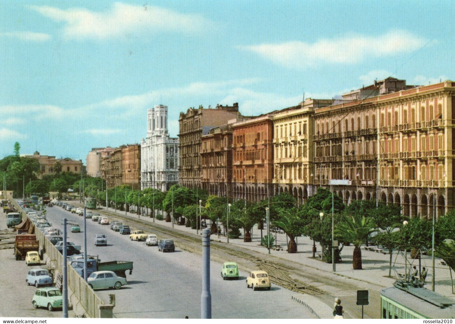 CARTOLINA AUTOMOBILI 1965 ITALIA SARDEGNA CAGLIARI VIA ROMA  Italy Postcard ITALIEN Ansichtskarten - Cagliari