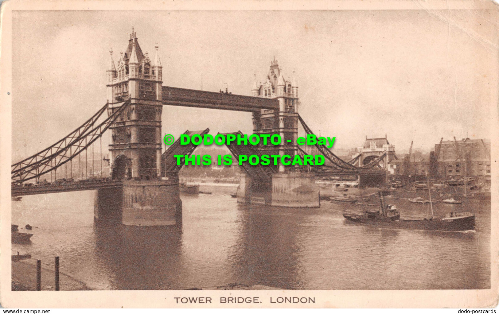 R536629 London. Tower Bridge. Postcard - Andere & Zonder Classificatie