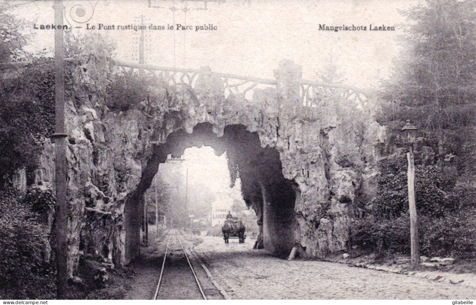 LAEKEN - BRUXELLES - Le Pont Rustique Dans Le Parc Public - Laeken