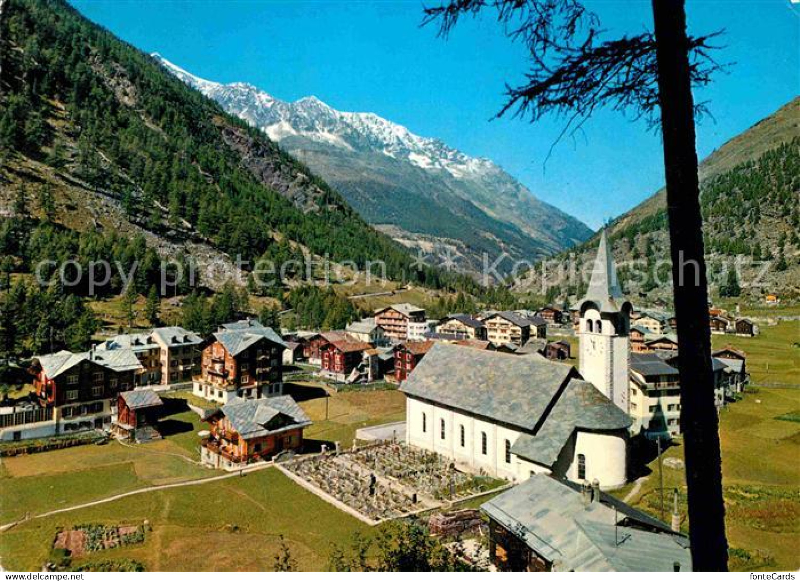 12649213 Saas Almagell Ortsansicht Mit Kirche Alpenpanorama Saas Almagell - Altri & Non Classificati