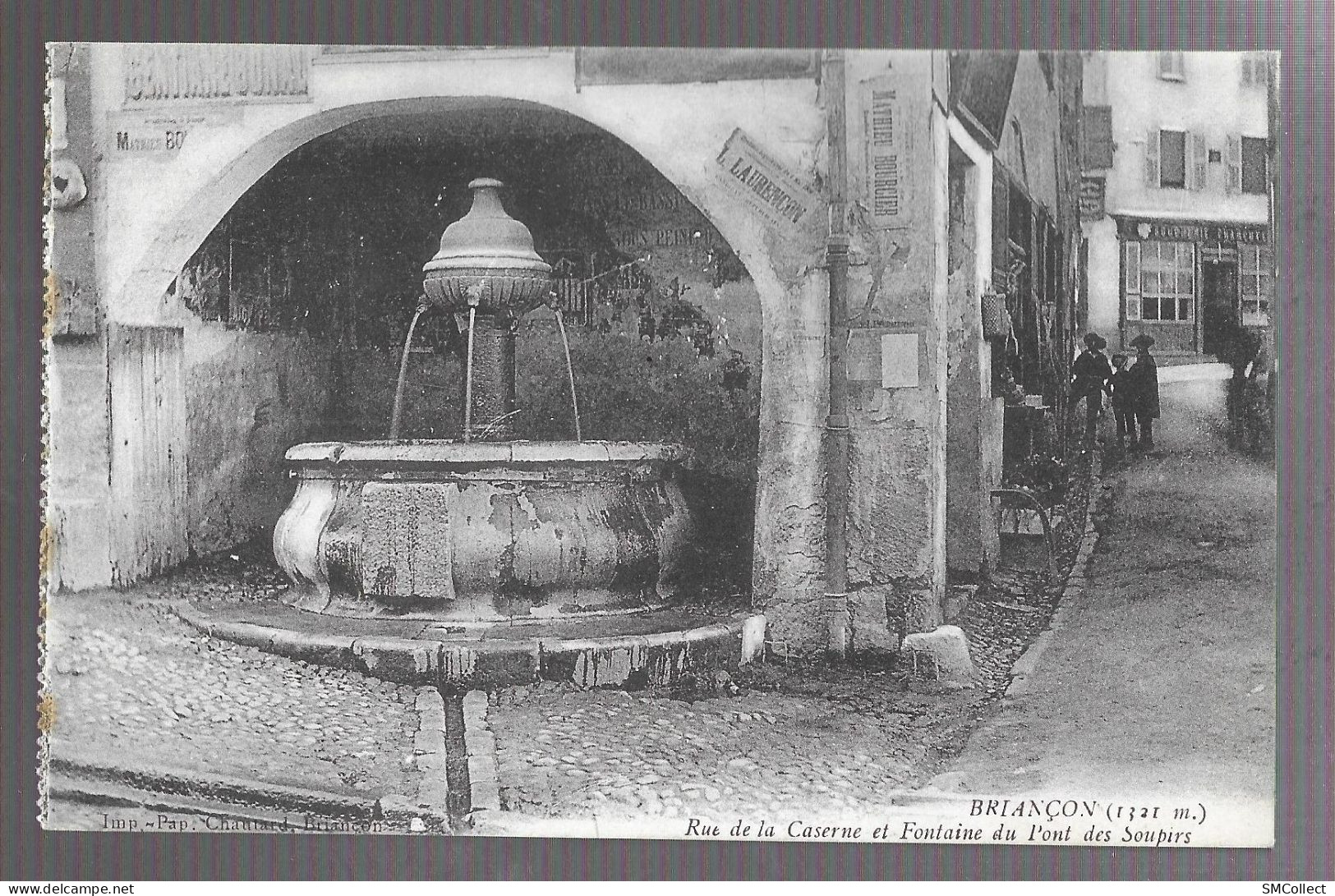 Briançon, Rue De La Caserne Et Fontaine Du Pont Des Soupirs (A17p27) - Briancon