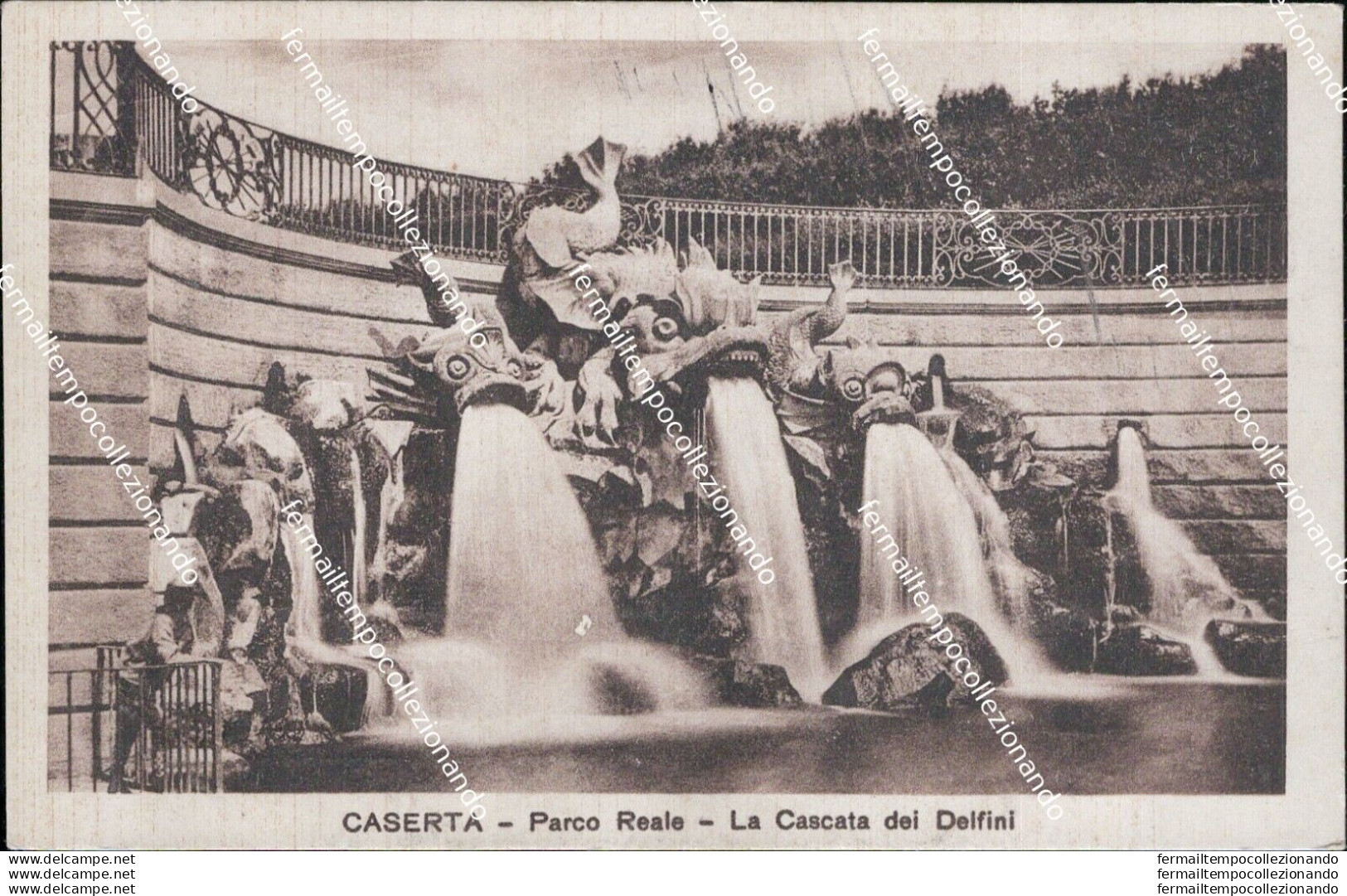 At180 Cartolina Caserta Citta' Parco Reale La Cascata Dei Delfini - Caserta