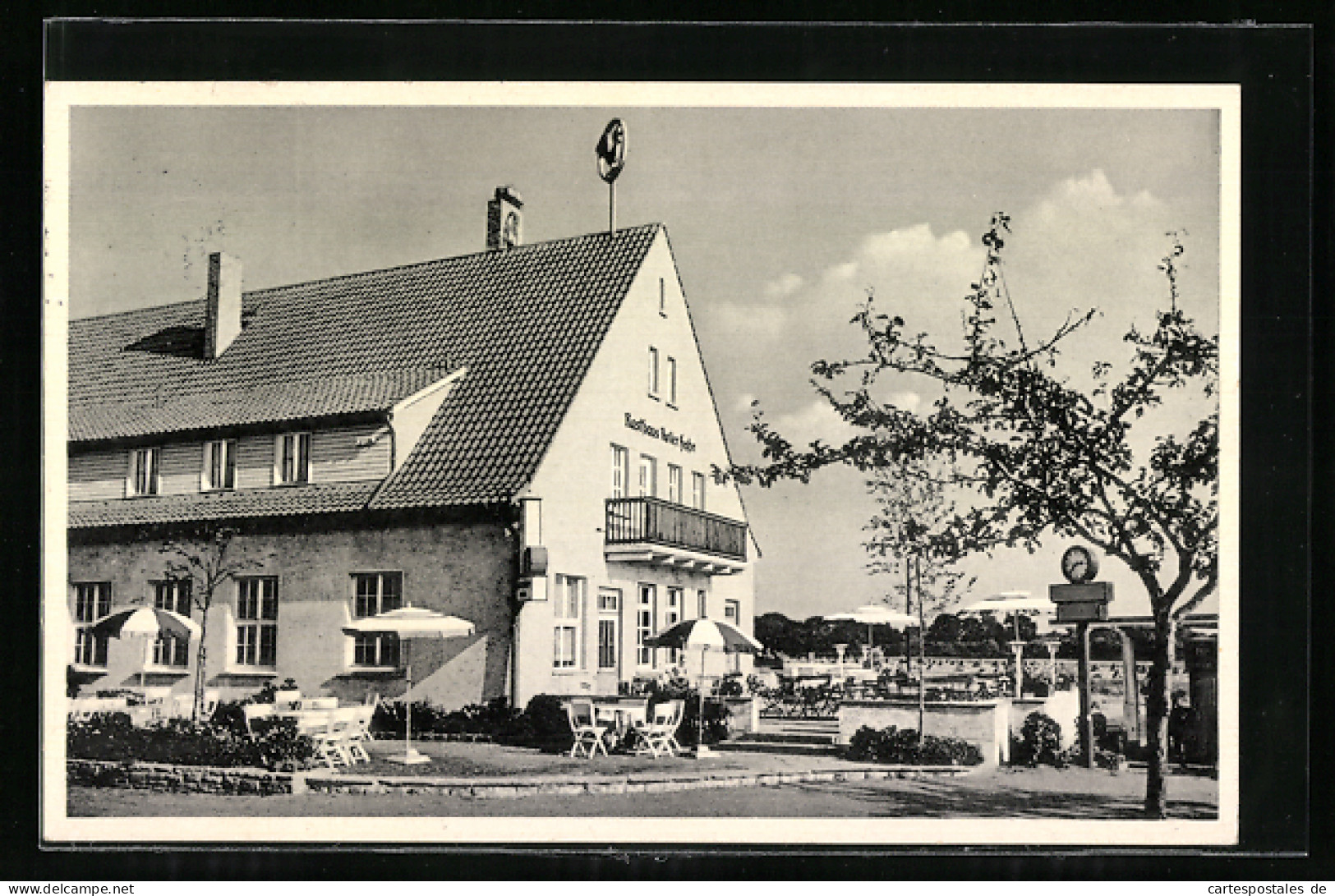 AK Westerfeld B. Hannover, Rasthaus Roter Hahn, Inh. Heinrich Hofrichter  - Hannover