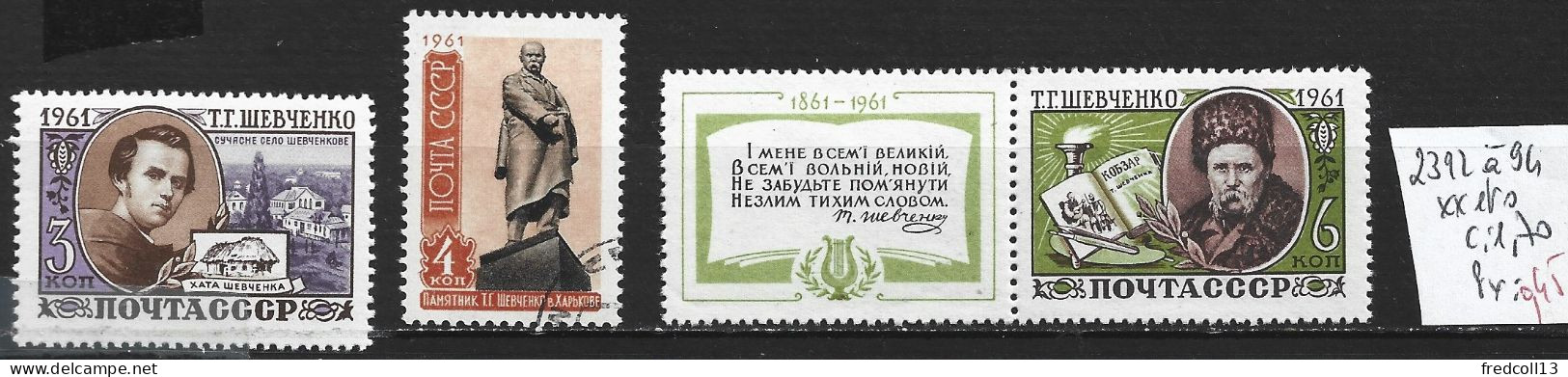 RUSSIE 2392 à 94 ** ( 2393 Oblitéré ) Côte 1.70 € - Unused Stamps