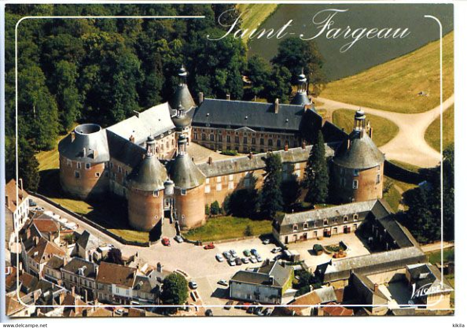 CPSM 10.5 X 15 Yonne SAINT FARGEAU  Le Château  Vue Aérienne - Saint Fargeau