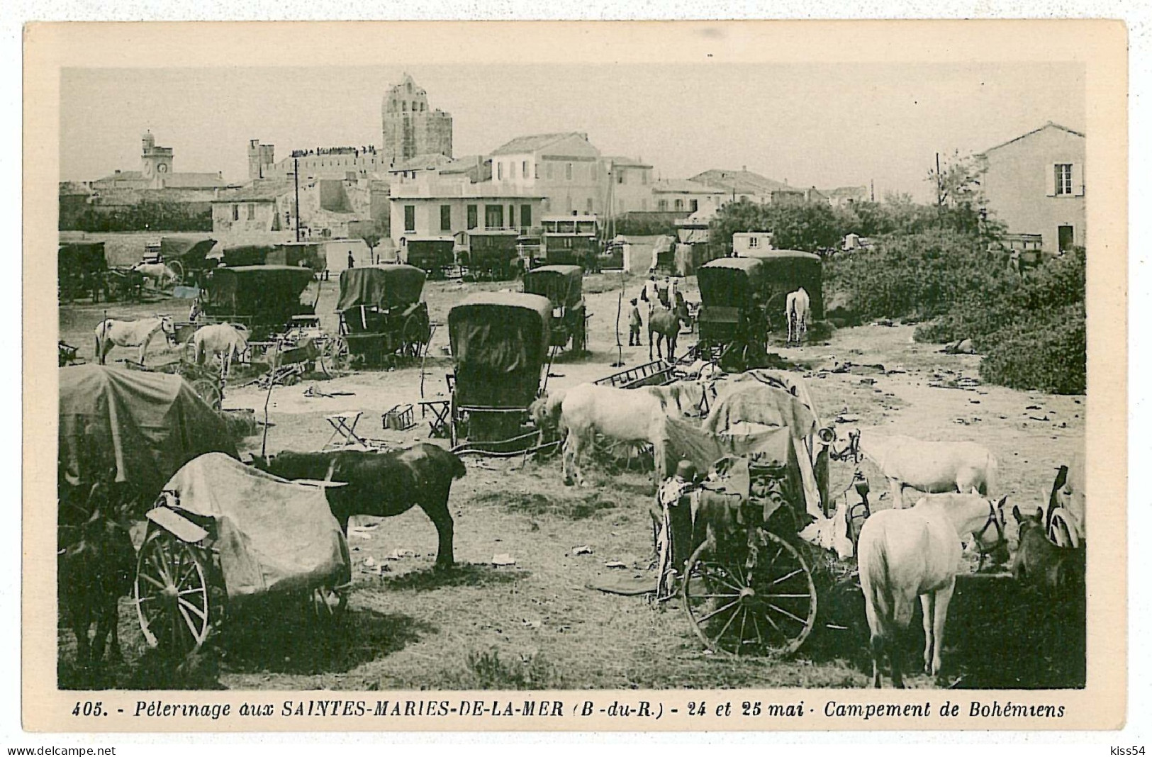 FR 7 - 2952 SAINTES MARIES De La Mer, Market - Old Postcard - Unused - Saintes Maries De La Mer