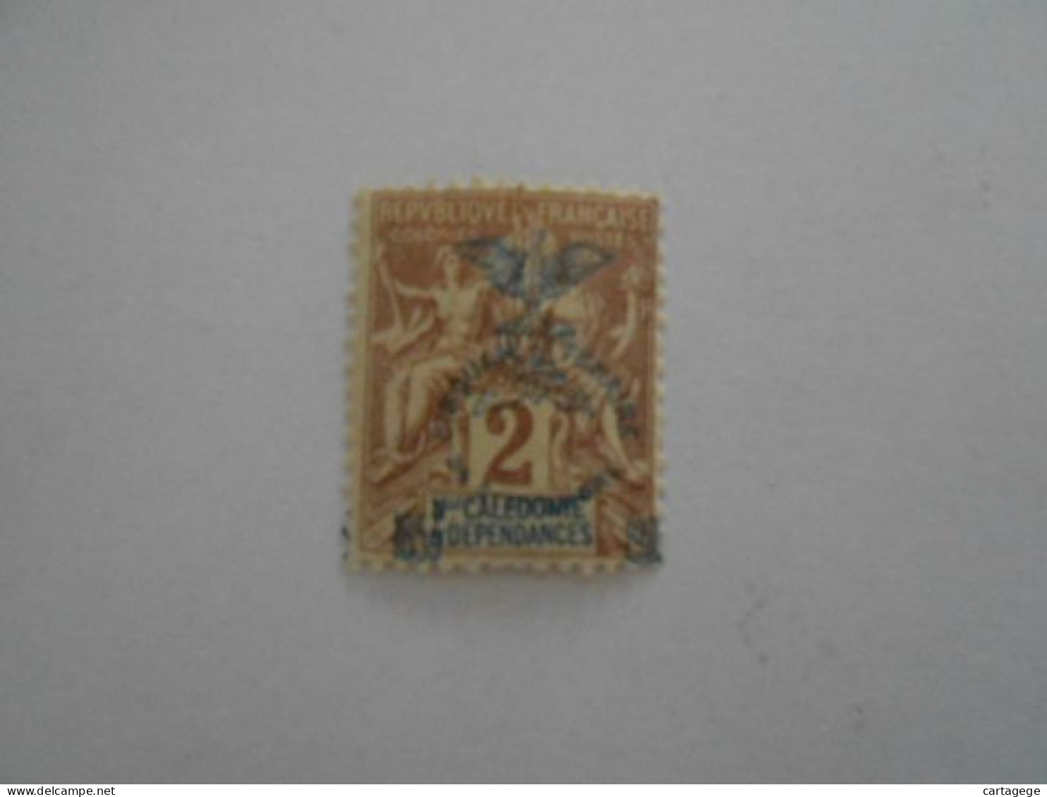 NOUVELLE-CALEDONIE YT 68 ALLEGORIE 2c S. Lilas-brun S. Paille* - Unused Stamps