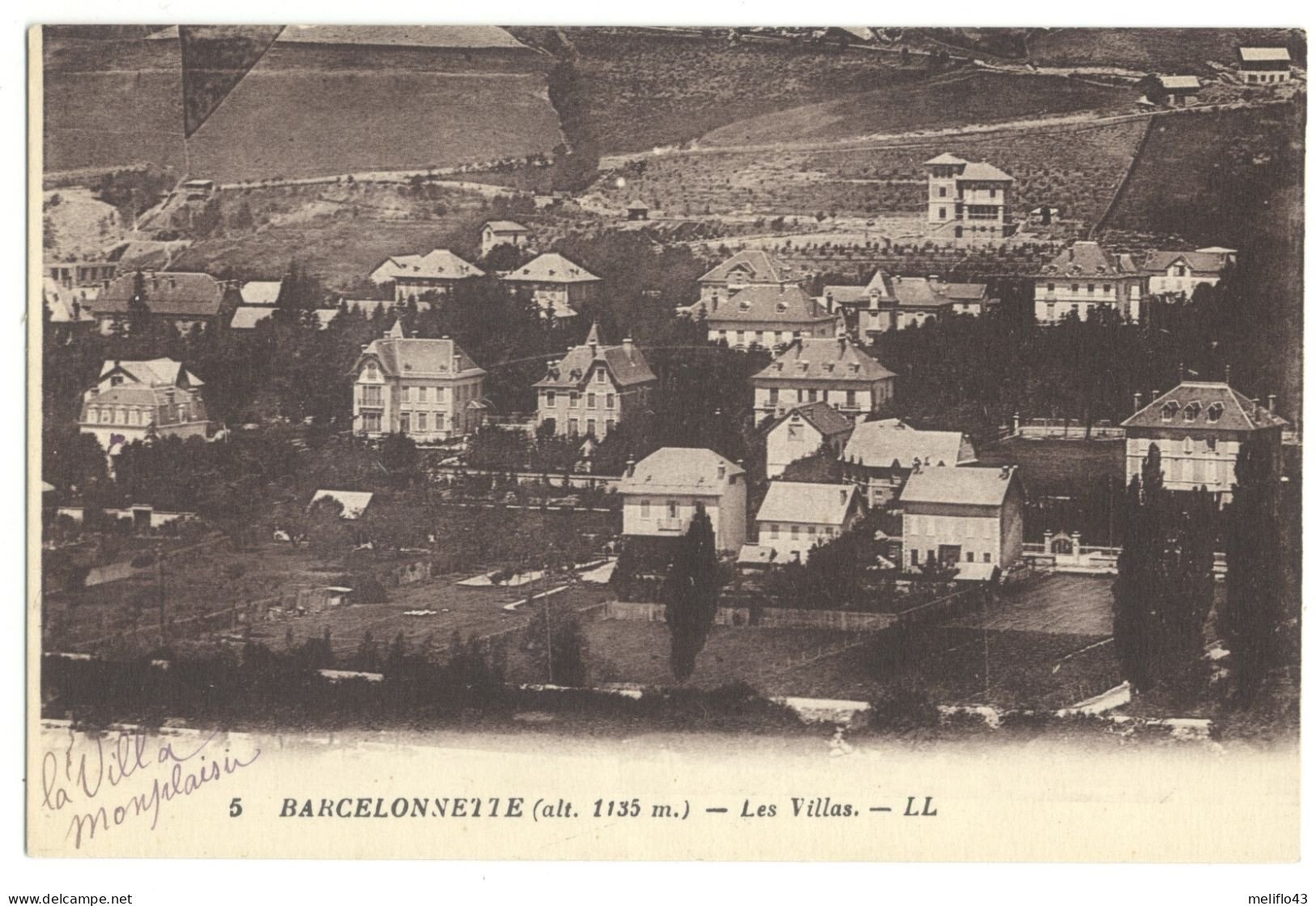 04/ CPA - Barcelonnette - Les Villas - Barcelonnetta