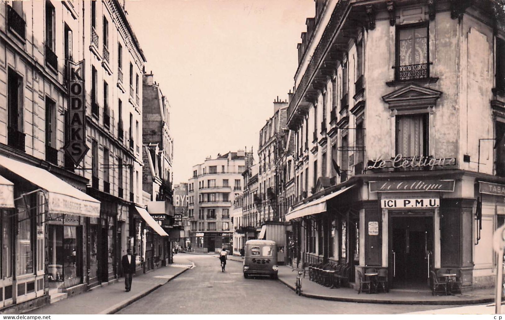 Nanterre -   Rue Du Chemin De Fer - Le Celtique - Café - PMU -  CPSM °J - Nanterre