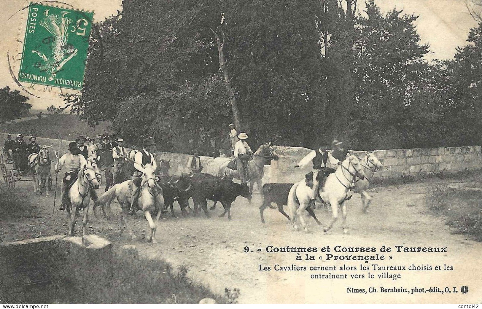 N°9  COUTUMES ET COURSES DE TAUREAUX A LA PROVENCALE TAUREAUX GARDIANS MANADE CAMARGUE PROVENCE - Languedoc-Roussillon