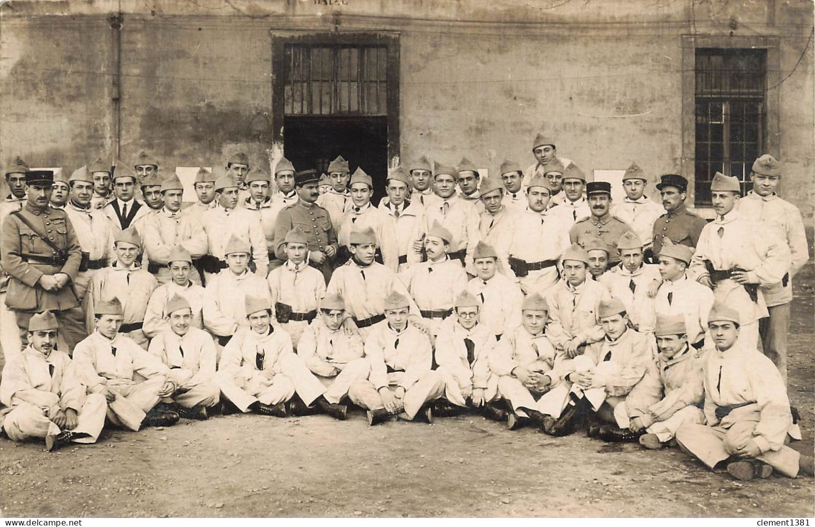 Militaria Carte Photo Soldat Militaire Portrait De Groupe - Personajes