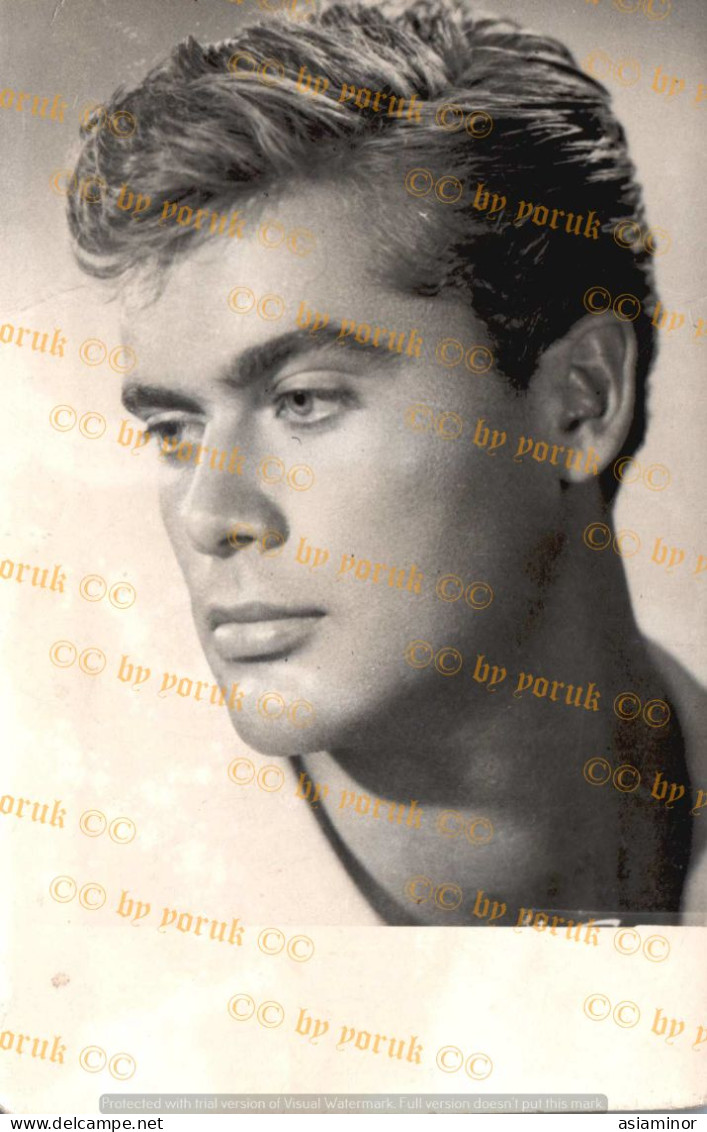 Postcard - 1960/70 - 9x14 Cm. | Photocard. Turkish Film Actor - Tamer Yiğit * - Actores