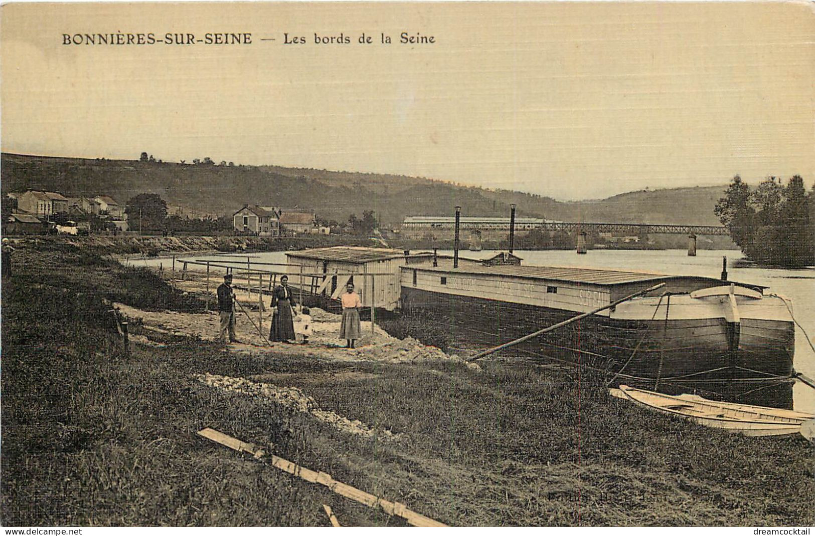 78 BONNIERES-SUR-SEINE. Péniche Sur Les Bords De La Seine (superbe Carte Toilée)... - Bonnieres Sur Seine