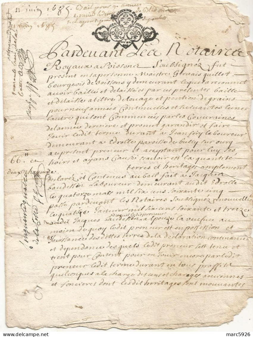 N°1984 ANCIENNE LETTRE PAR DEVANT LES NOTAIRES ROYAUX A SOISSONS A DECHIFFRER DATE 1685 - Historische Dokumente