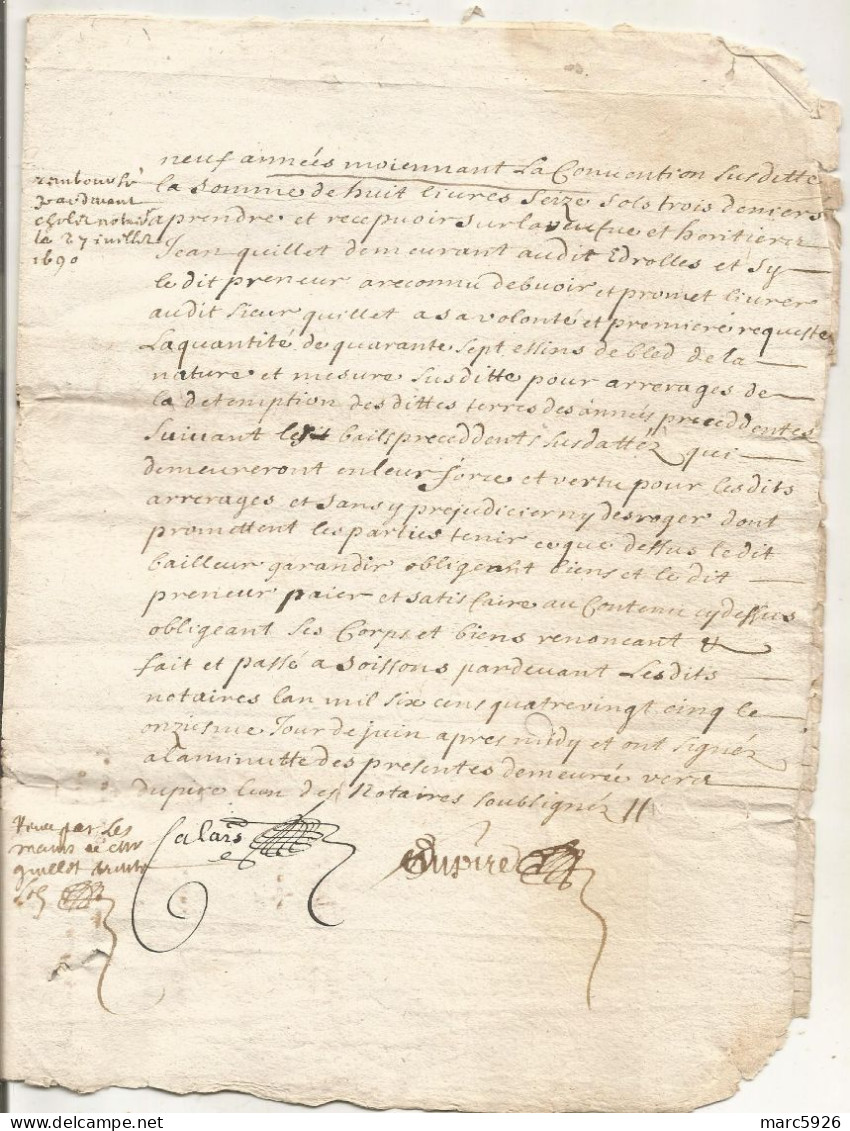 N°1984 ANCIENNE LETTRE PAR DEVANT LES NOTAIRES ROYAUX A SOISSONS A DECHIFFRER DATE 1685 - Historische Dokumente