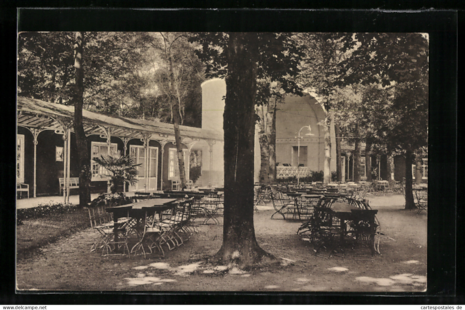 AK Bad Mergentheim, Wandelhalle Im Kurgarten Mit Musikpavillon  - Bad Mergentheim