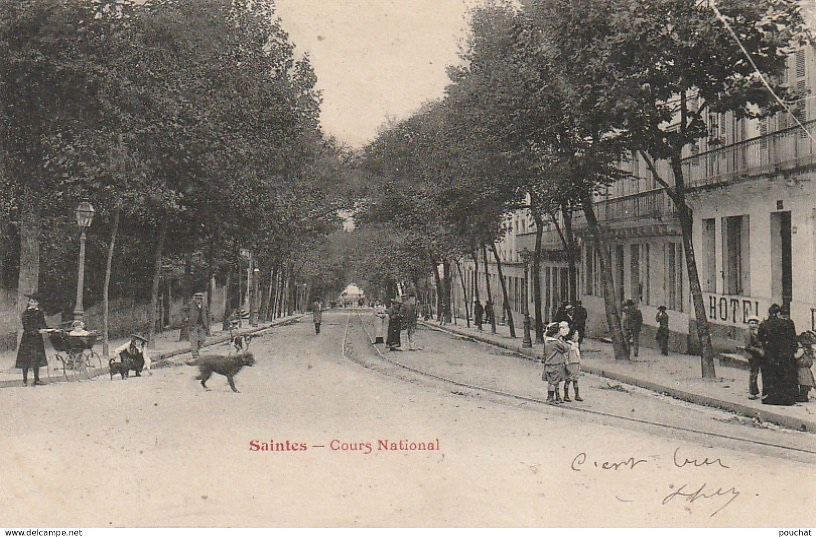 AL23 -(17) SAINTES  - COURS NATIONAL - ANIMATION - PROMENEURS - LANDAU  -     2 SCANS . - Saintes