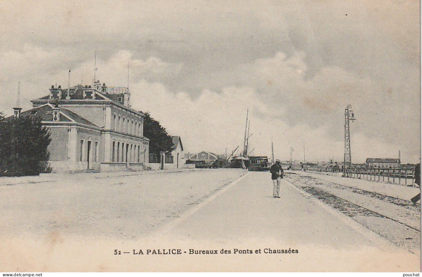 AL25  -(17) LA PALLICE  - BUREAUX DES PONTS ET CHAUSSEES  -  2 SCANS - La Rochelle