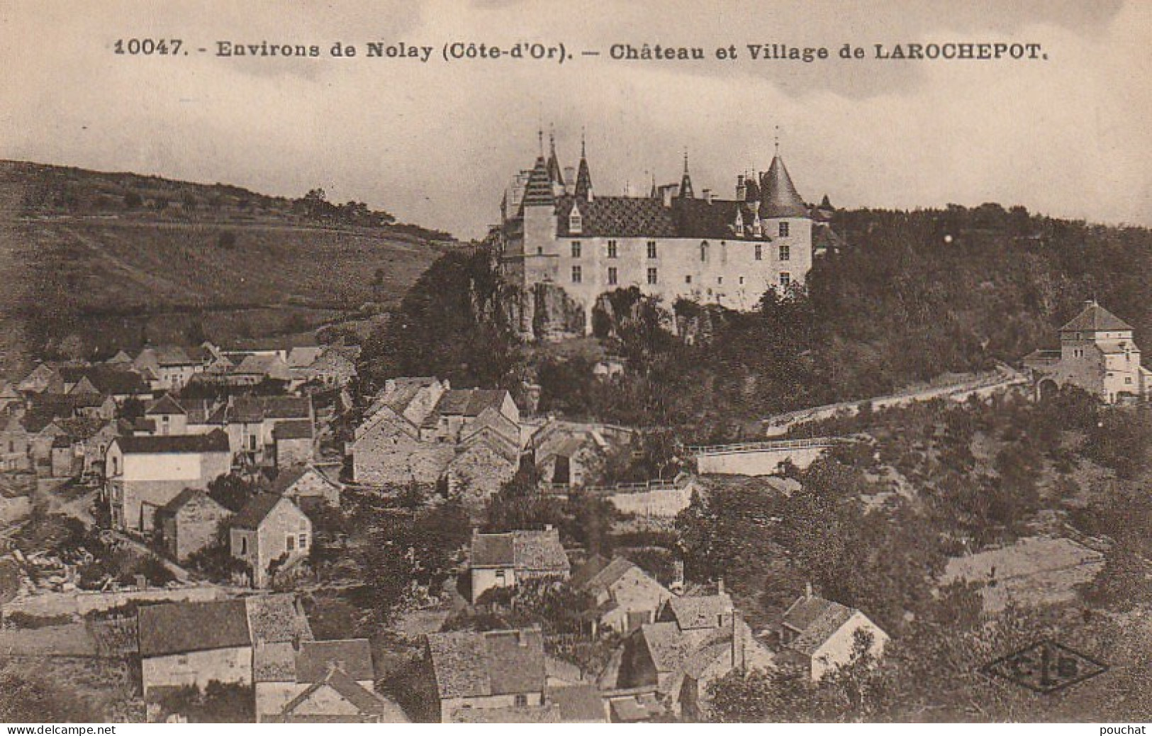 BE7 -(21) ENVIRONS DE NOLAY  -  CHATEAU ET VILLAGE DE LAROCHEPOT  -  2 SCANS - Autres & Non Classés