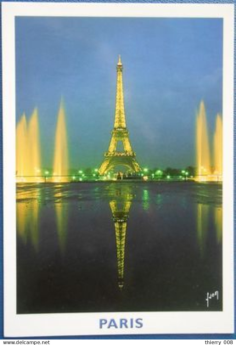 F39  Paris 75  La Tour Eiffel Et Les Jets D'eau Des Bassins Du Trocadéro - Eiffeltoren