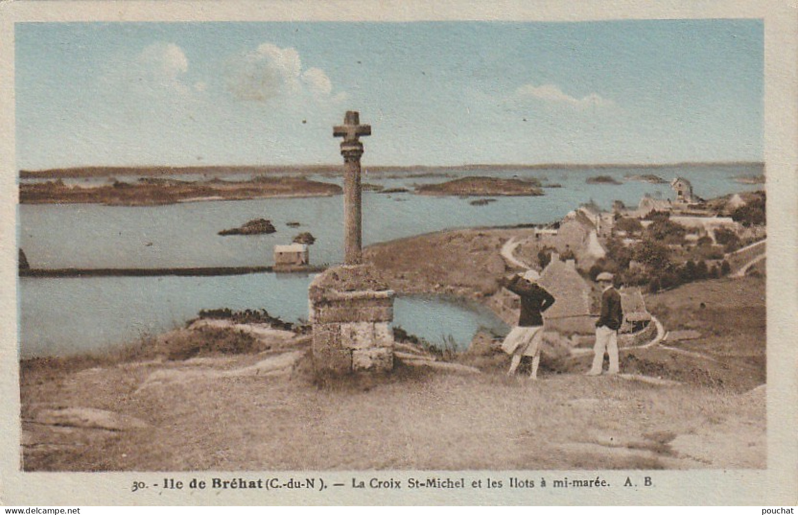 BE 8 -(22) ILE DE BREHAT - LA CROIX SAINT MICHEL ET LES ILOTS A MI MAREE - ANIMATION -  CARTE COLORISEE  -  2  SCANS - Ile De Bréhat