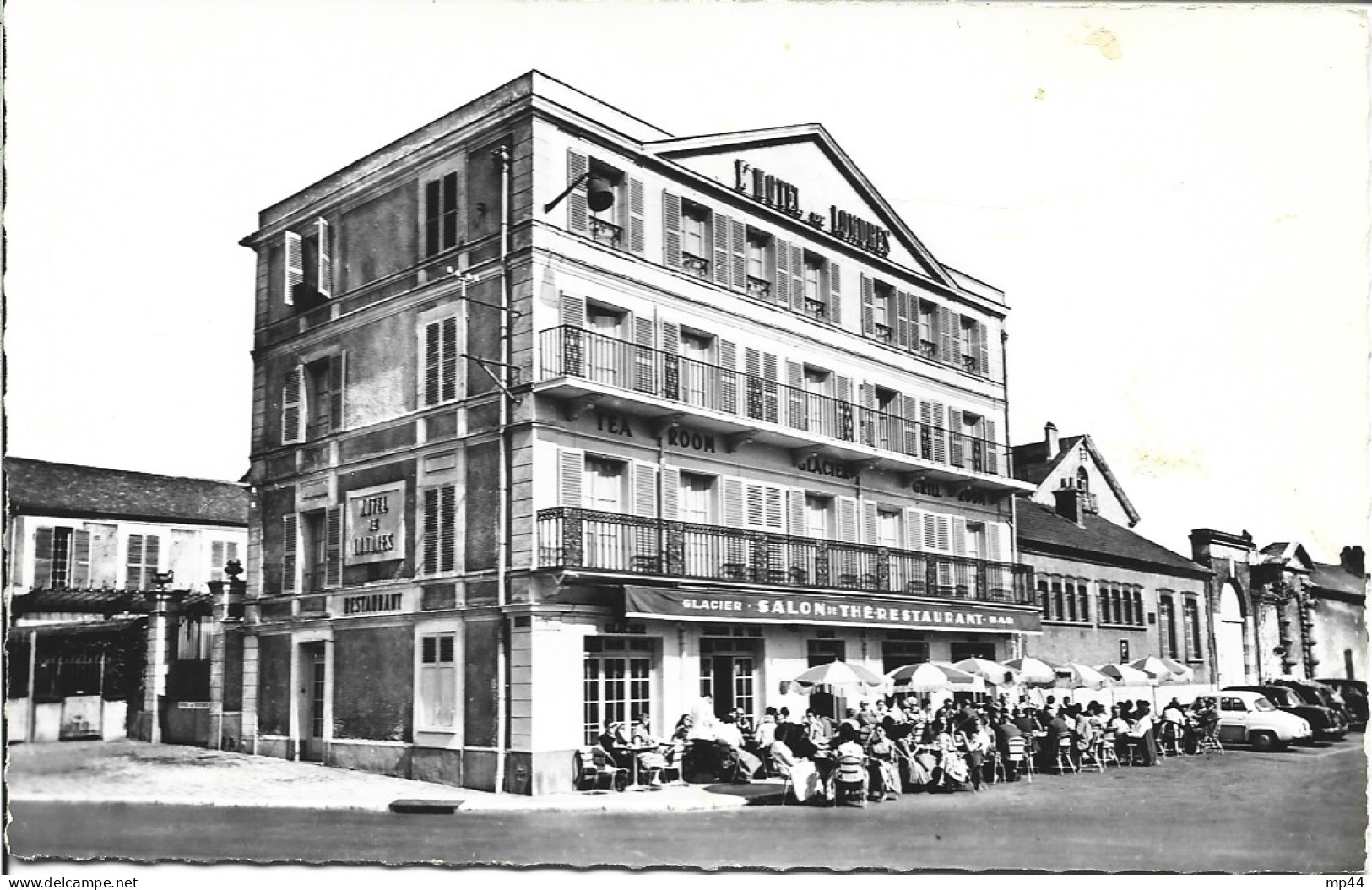 1A  ---  77  FONTAINEBLEAU  Hôtel De Londres - Fontainebleau