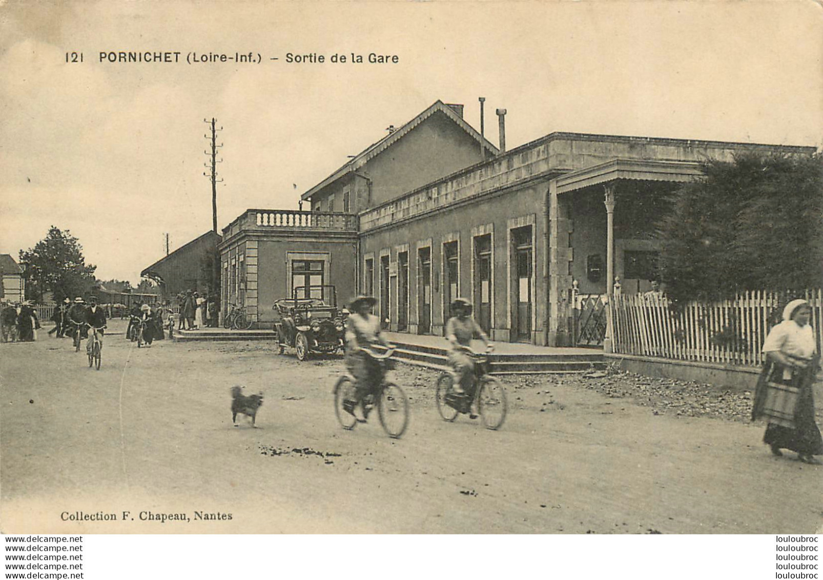 PORNICHET SORTIE DE LA GARE  - Pornichet