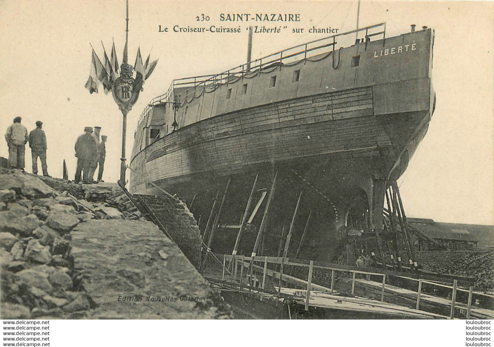 SAINT NAZAIRE LE CROISEUR CUIRASSE  LIBERTE SUR CHANTIER  - Saint Nazaire