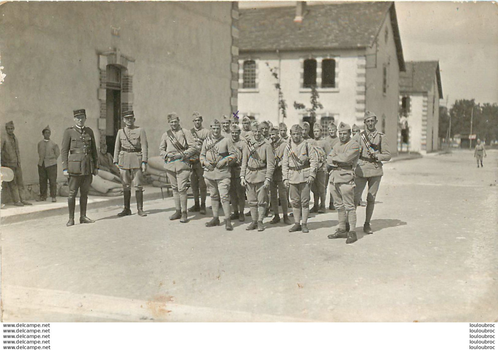 MOURMELON LE GRAND CARTE PHOTO  L. LOCHE - Casernas