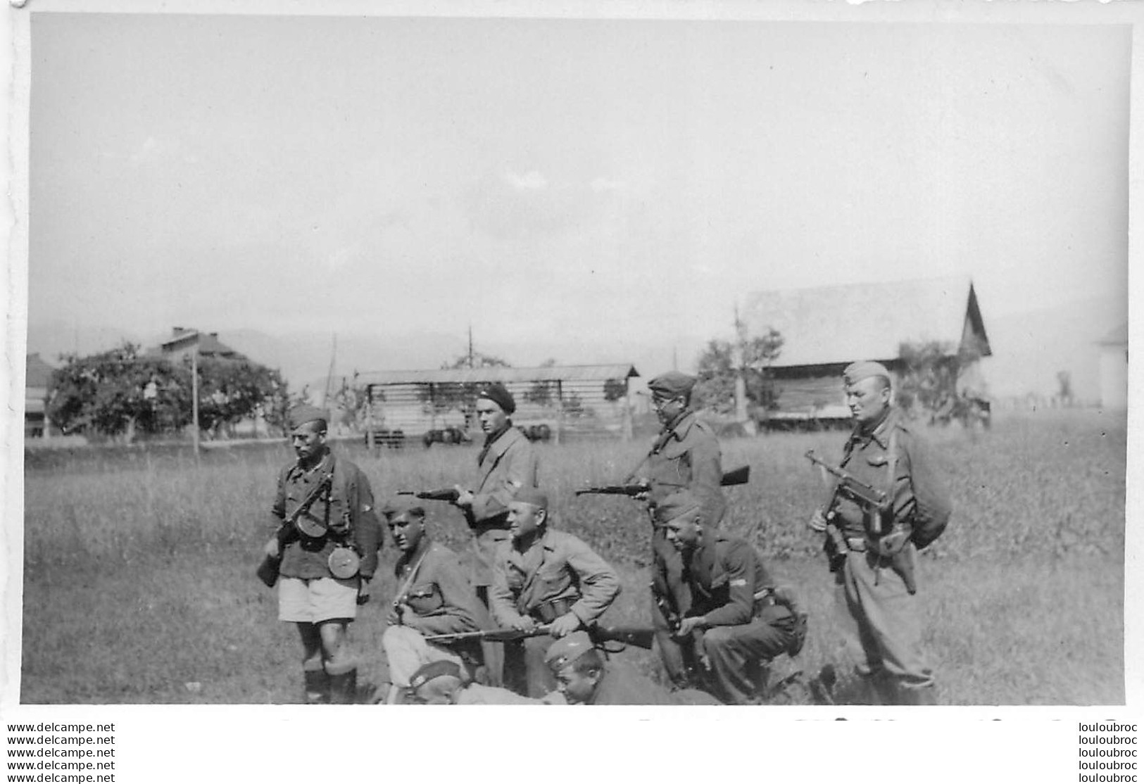 CARTE PHOTO YOUGOSLAVIE SOLDATS YOUGOSLAVES SECONDE GUERRE MONDIALE R41 - Weltkrieg 1939-45