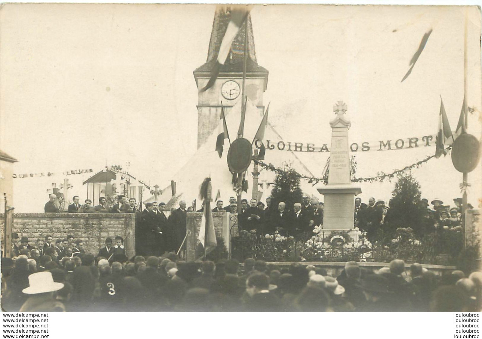 CRISSEY CARTE PHOTO CEREMONIE MONUMENT AUX MORTS - Autres & Non Classés