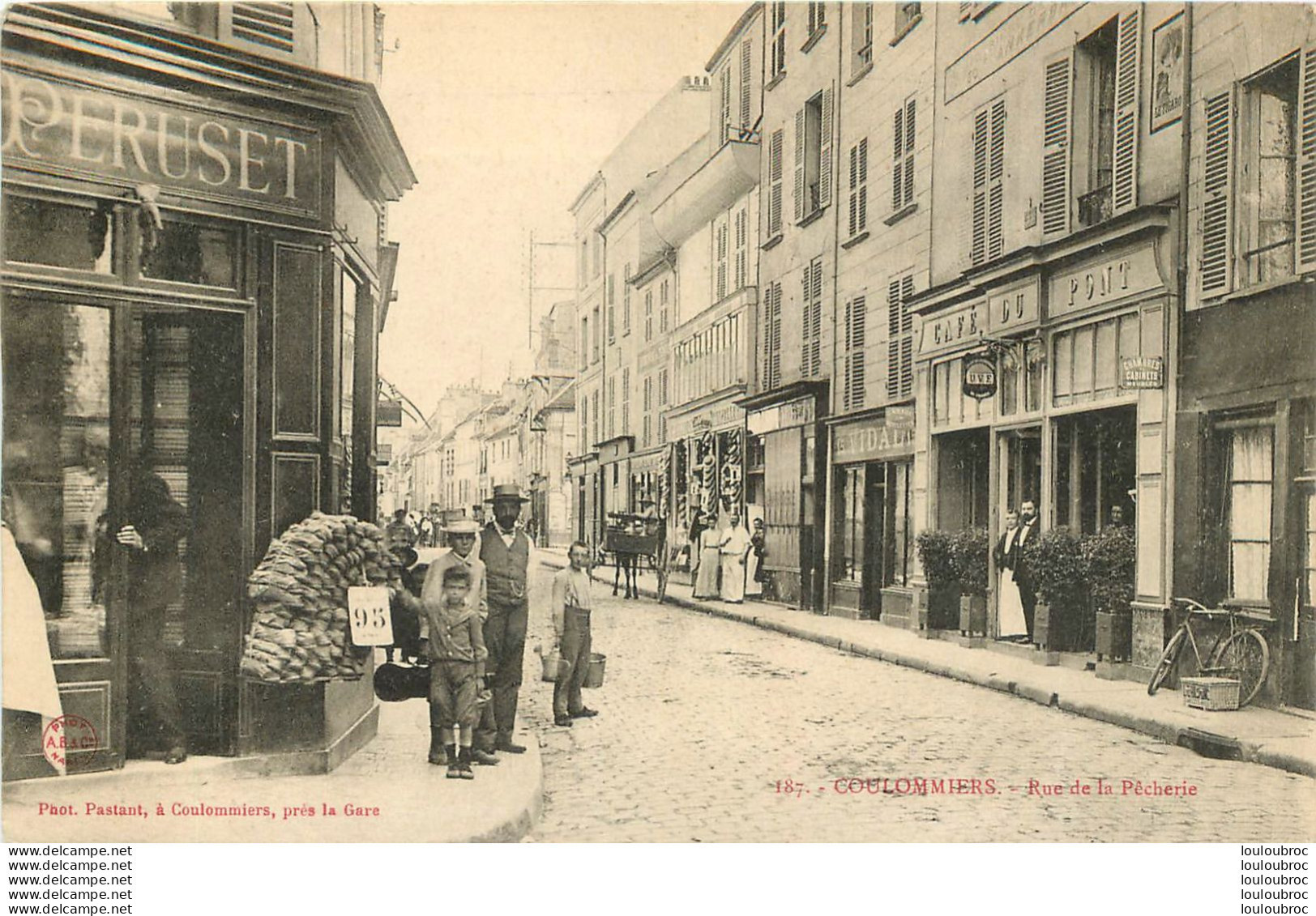 COULOMMIERS  RUE DE LA PECHERIE R2 - Coulommiers