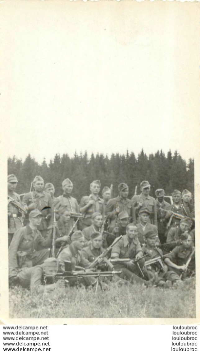 CARTE PHOTO YOUGOSLAVIE SOLDATS YOUGOSLAVES SECONDE GUERRE MONDIALE R39 - Weltkrieg 1939-45