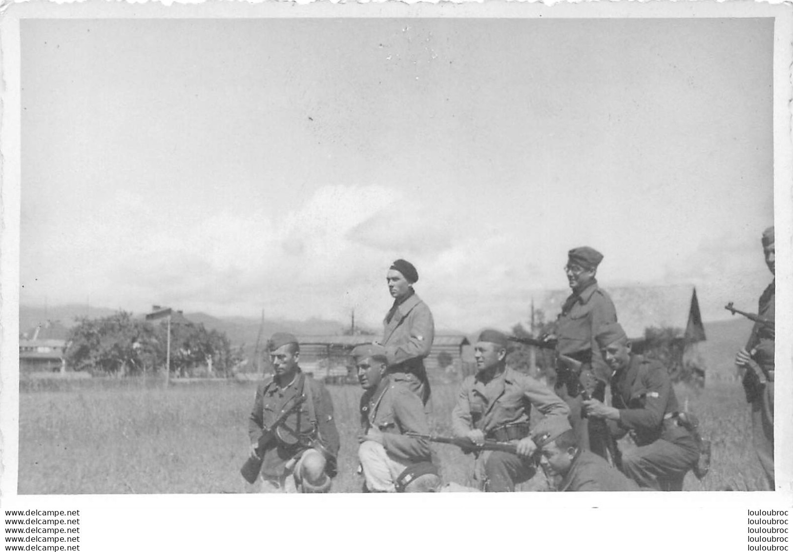 CARTE PHOTO YOUGOSLAVIE SOLDATS YOUGOSLAVES SECONDE GUERRE MONDIALE R46 - Oorlog 1939-45